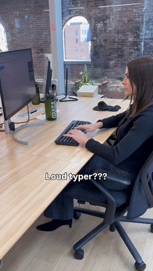 Introducing Sssshhhhizzle ⌨️✨the world’s first Extra Virgin keyboard oil from @getgraza x @yahoo Introducing Sssshhhhizzle ⌨️✨the world’s first Extra Virgin keyboard oil from @getgraza x @yahoo