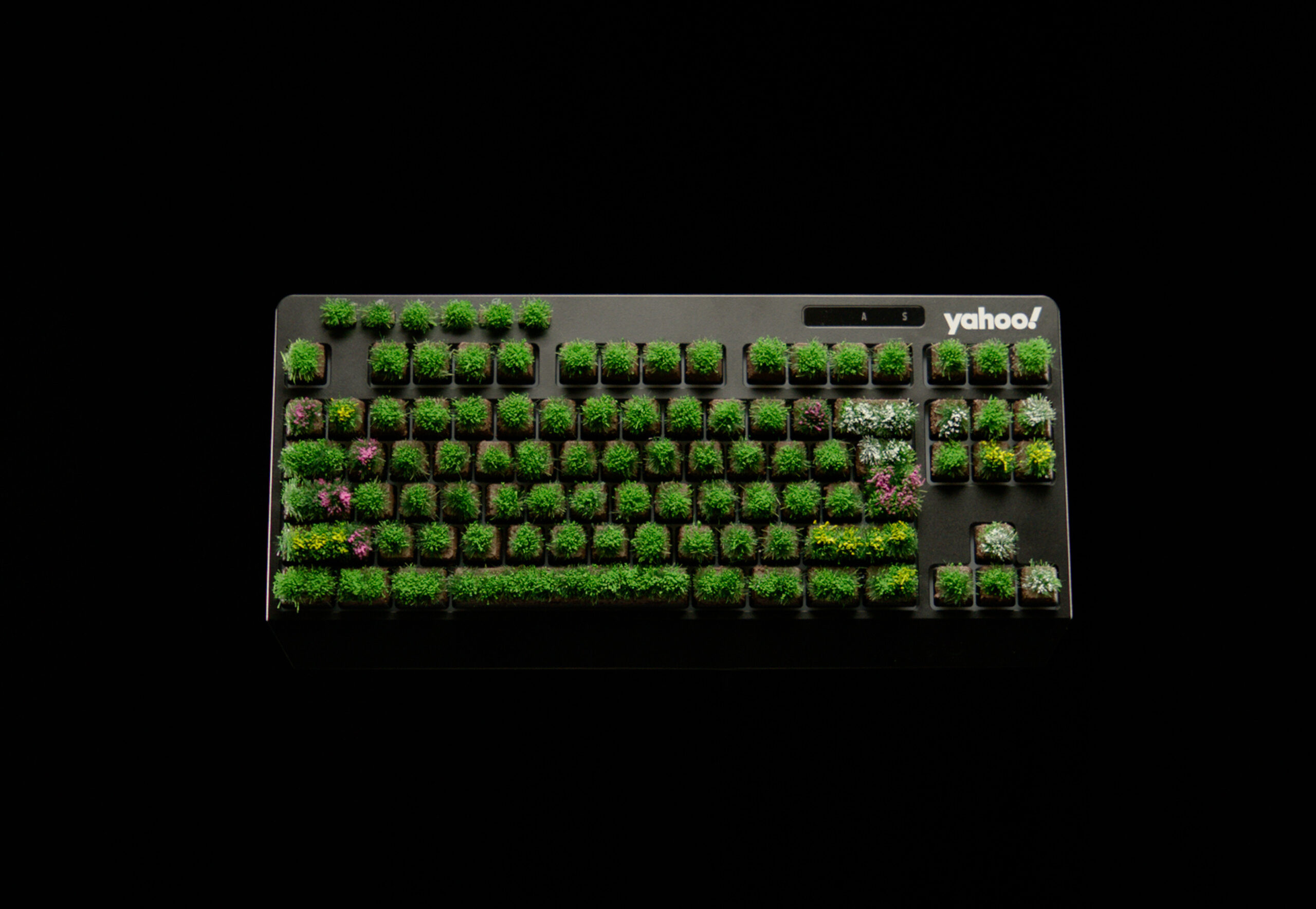 YAH_TouchGrassKeyboard_HeroEdit (1)
